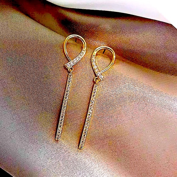 New Gold Crystal Drop Dangle Earrings - Picture 4 of 8